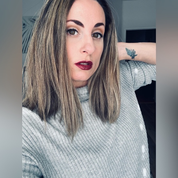 Meet your Posher, Lindsay - Picture 2 of 14